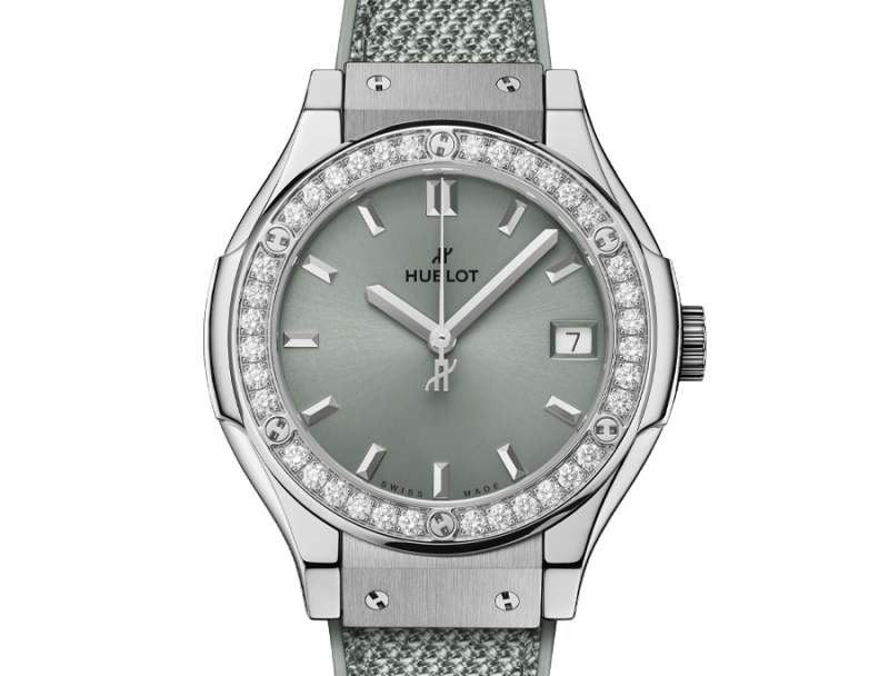 Classic Fusion Titanium Sage Green Diamonds 33 mm | Hublot