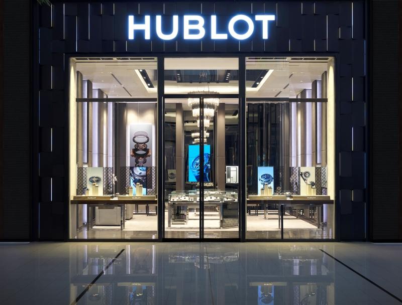 Dubai mall Hublot Boutique Outdoor