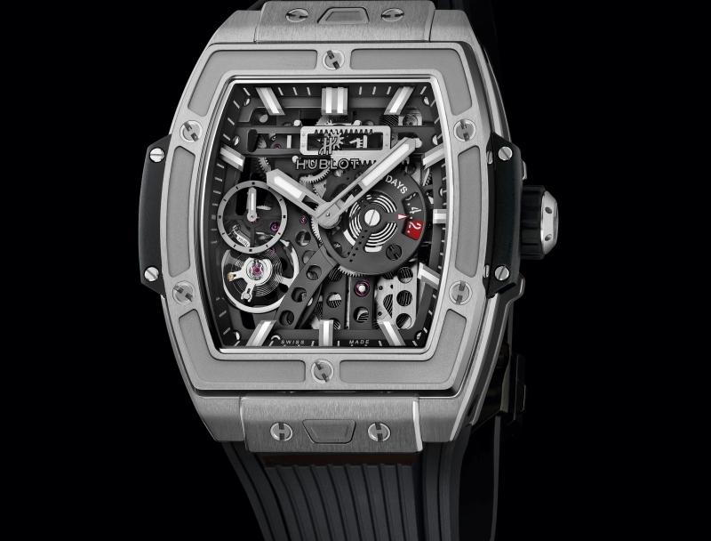 Spirit of Big Bang Meca-10 Titanium 45 mm, side view