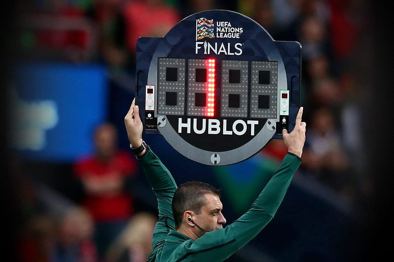 Hublot referee board