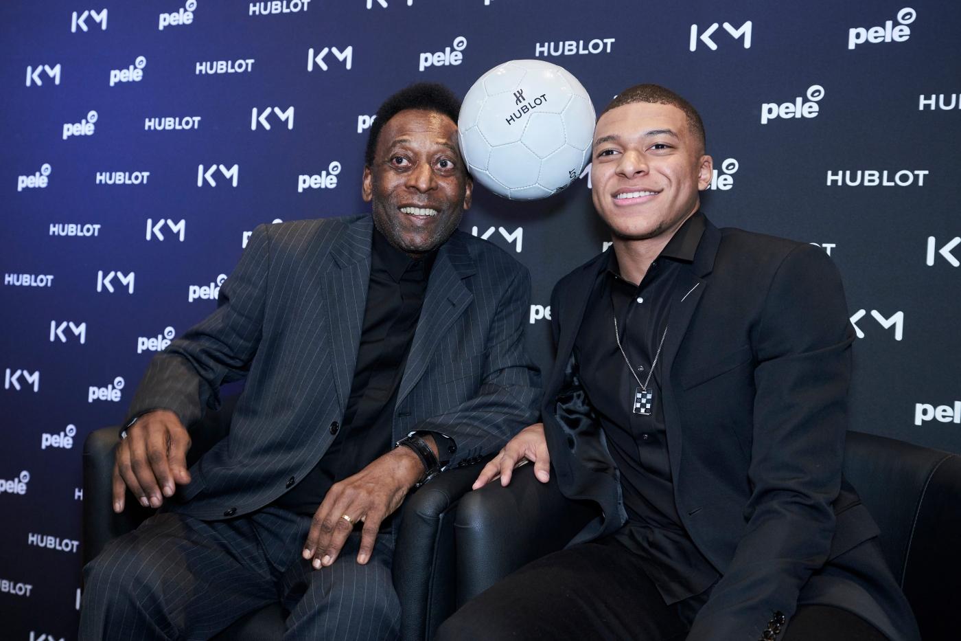 Pelé and Kylian Mbappé with a Hublot football