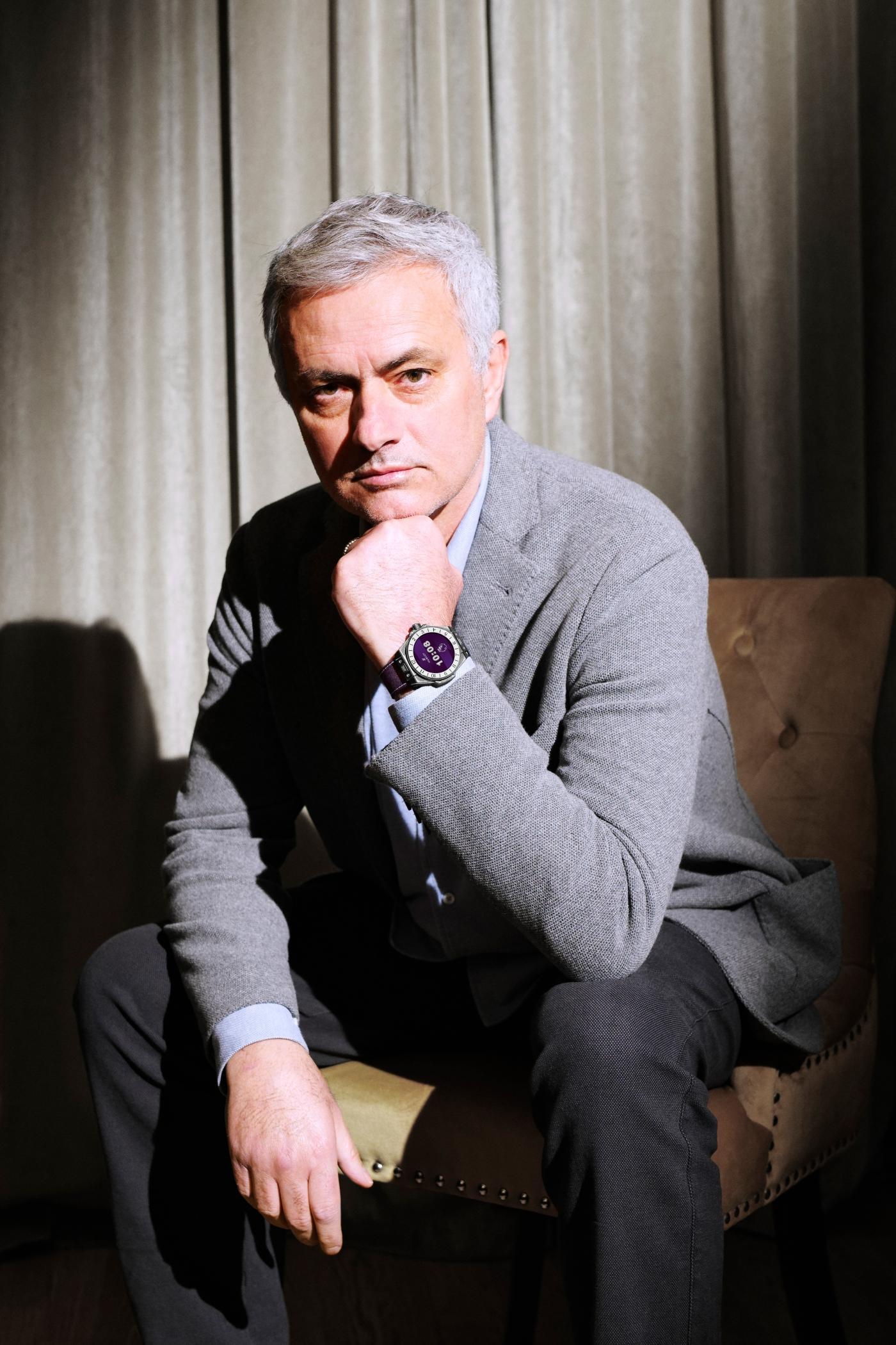 Hublot Loves Football': Official Timekeeper Of Premier League