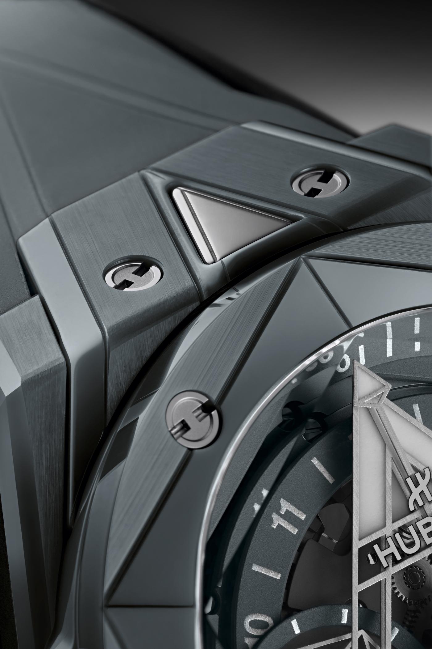 Hublot Classic Fusion Automatic Titanium 42mm