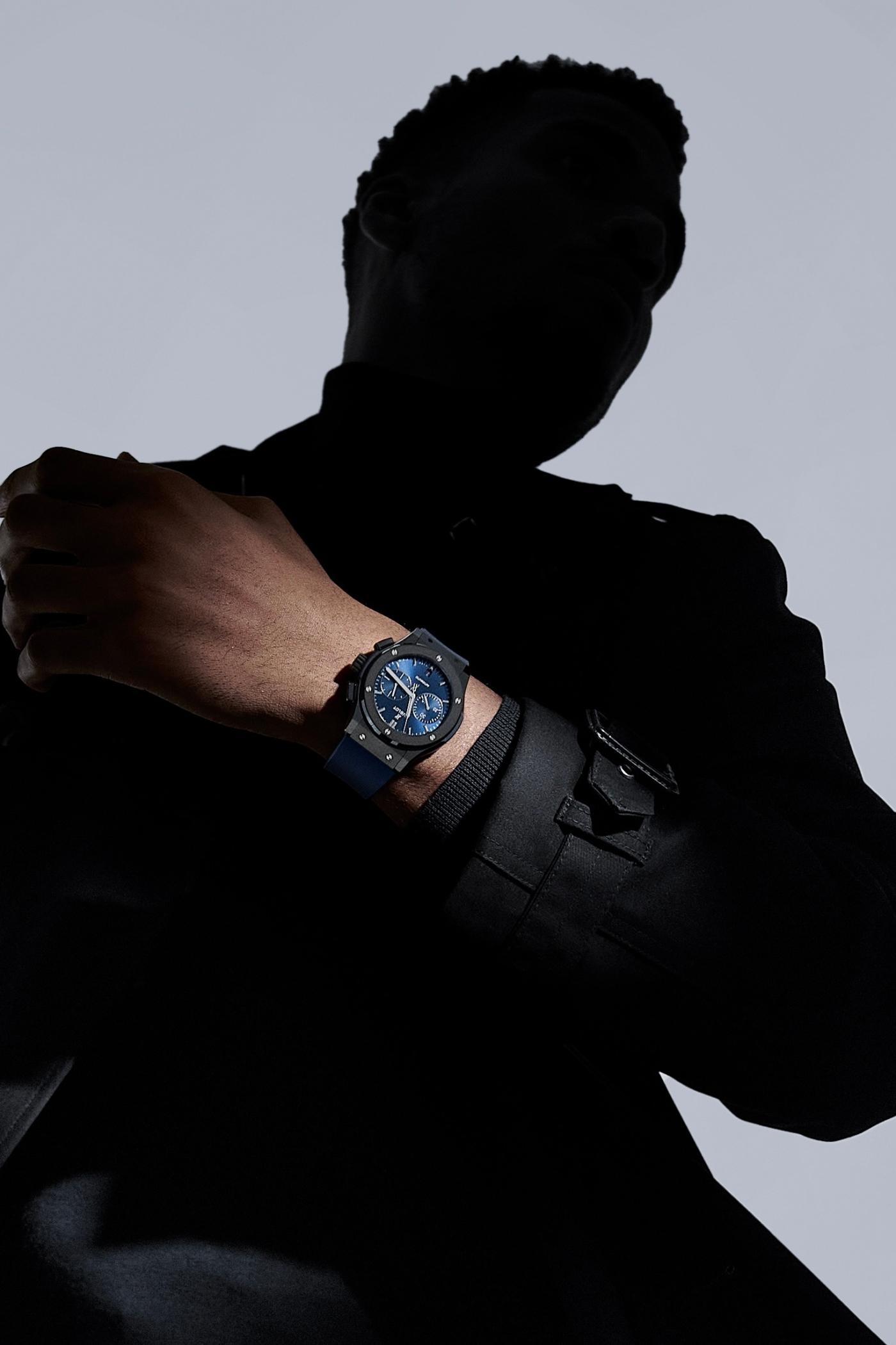 Classic Fusion Ceramic Blue Chronograph 45 mm