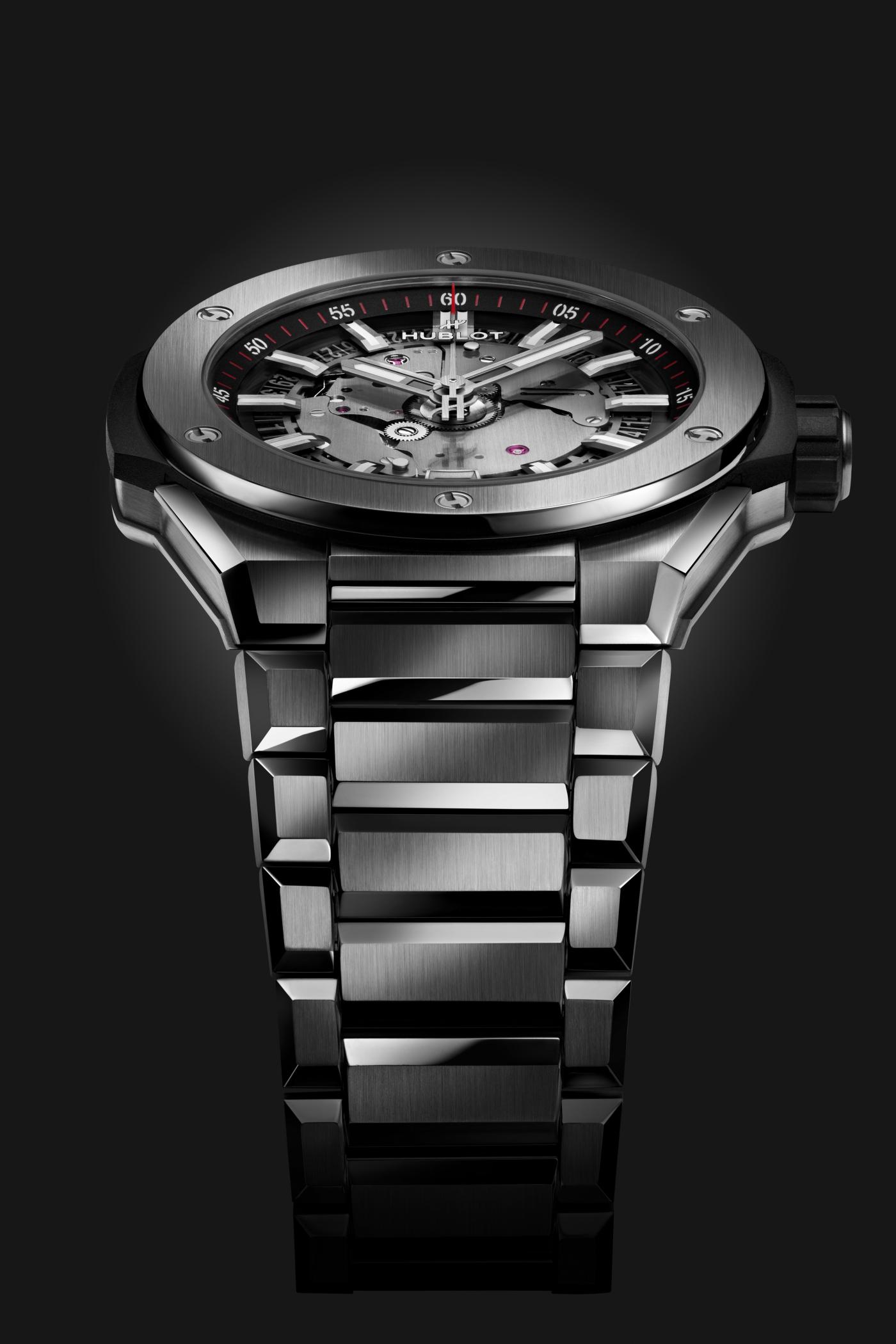 Big Bang Integrated Time Only Titanium 40 mm Hublot