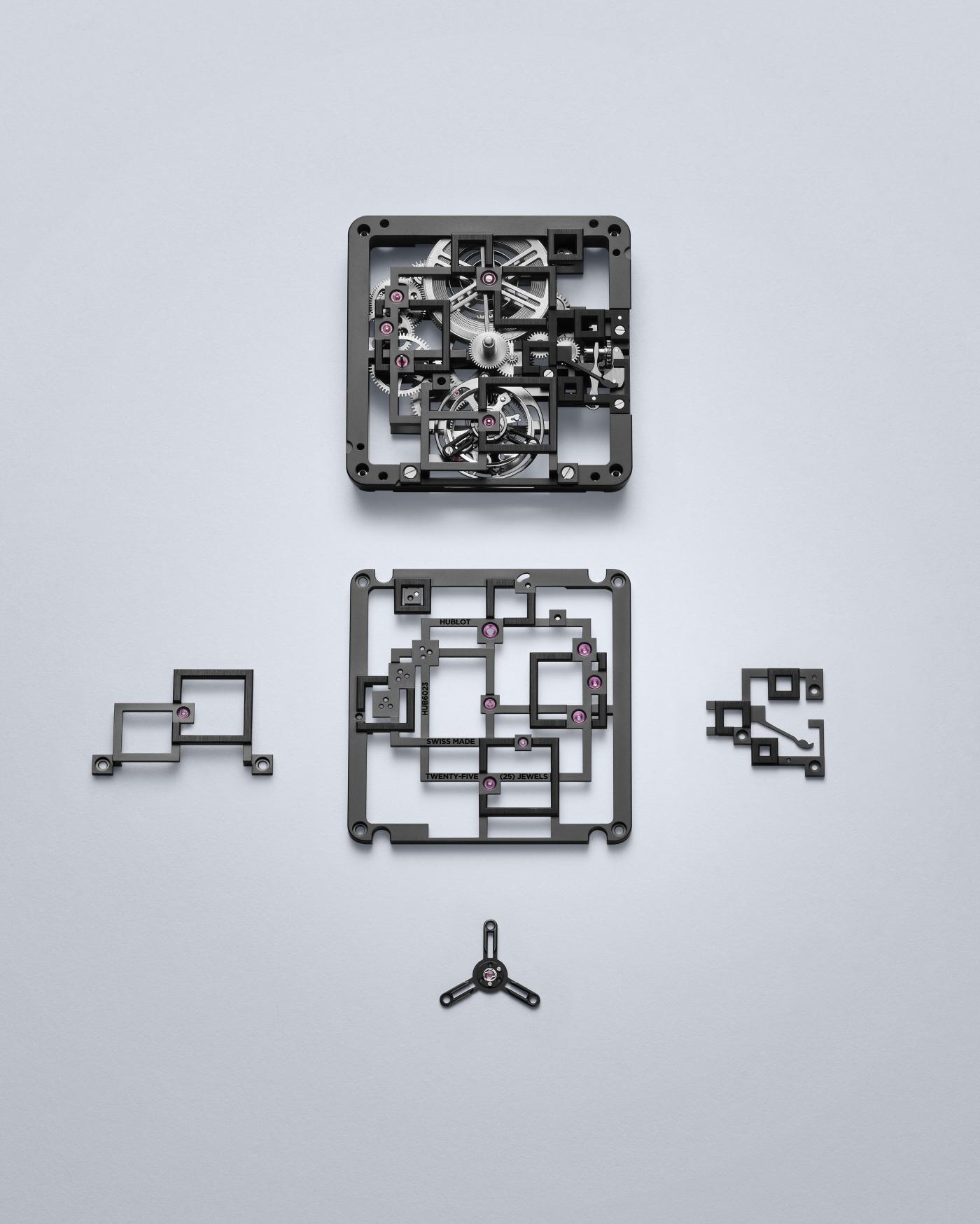  Square Bang Tourbillon 4-Day power Reserve 3D Carbon 42 mm