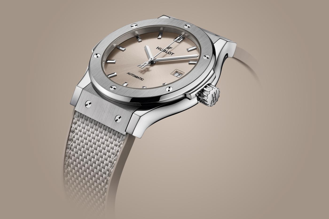 Classic Fusion Essential Taupe 42 mm | Hublot
