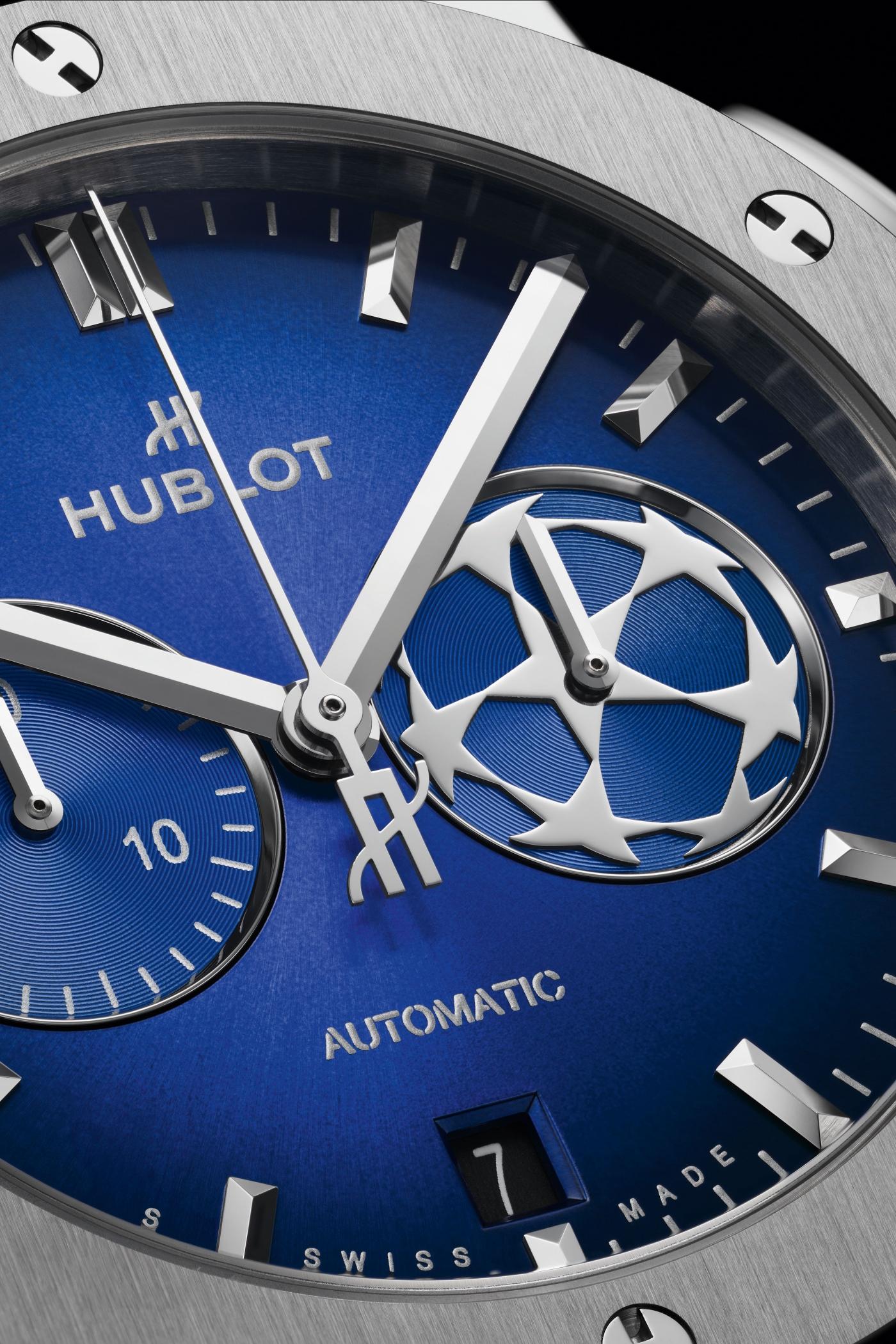 ウブロのアンバサダーであり、サッカー界のチャンピオンであるキリアン