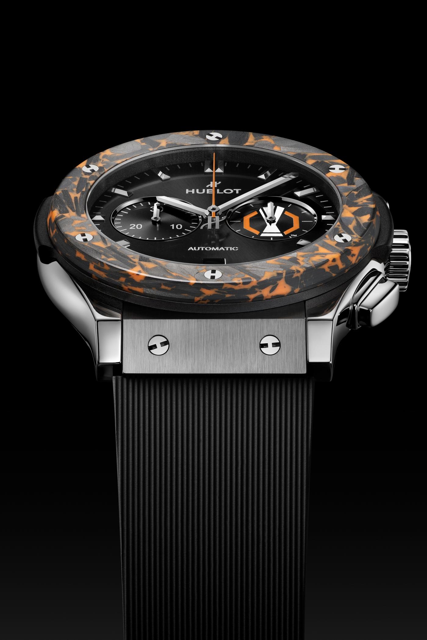 Classic Fusion Chronograph UEFA Europa LeagueTM Titanium Carbon 42mm - PB 2