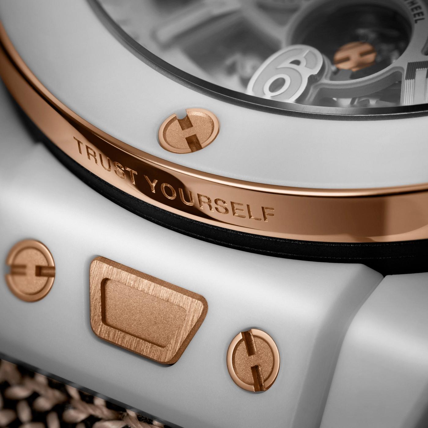 Big Bang Reloaded Kylian Mbappé White Ceramic 44 mm | Hublot