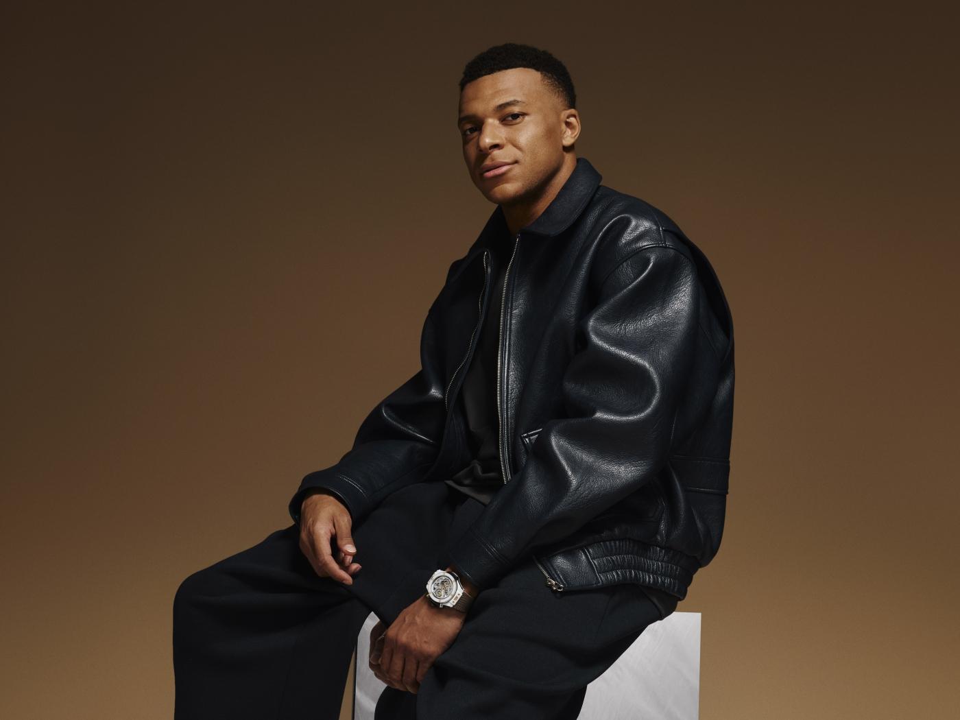 Kylian Mbappé wearing the Hublot Big Bang Reloaded Kylian Mbappé