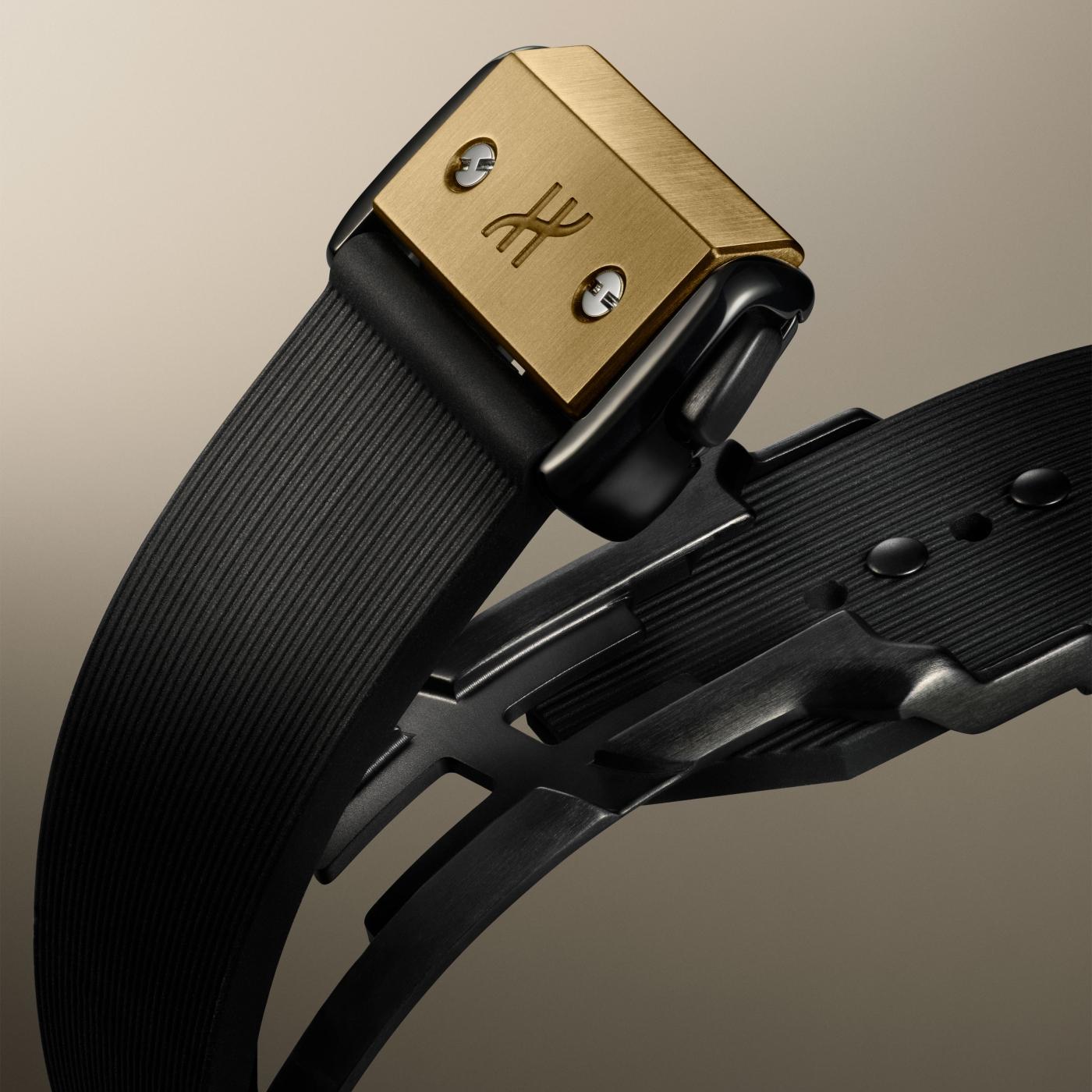 CF-Tributo-Yellow-Gold-Strap
