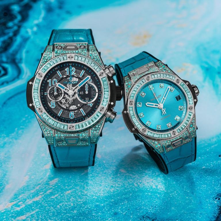 TWO BIG BANG PARAIBA ON BLUE BACKGROUND