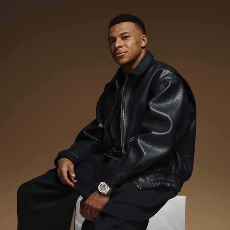 Kylian Mbappé wearing the Hublot Big Bang Reloaded Kylian Mbappé