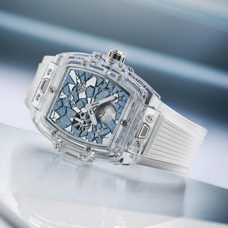 Spirit-Of-Big-Bang-Moonphase-Impact-Sapphire-42-mm-Still-Life